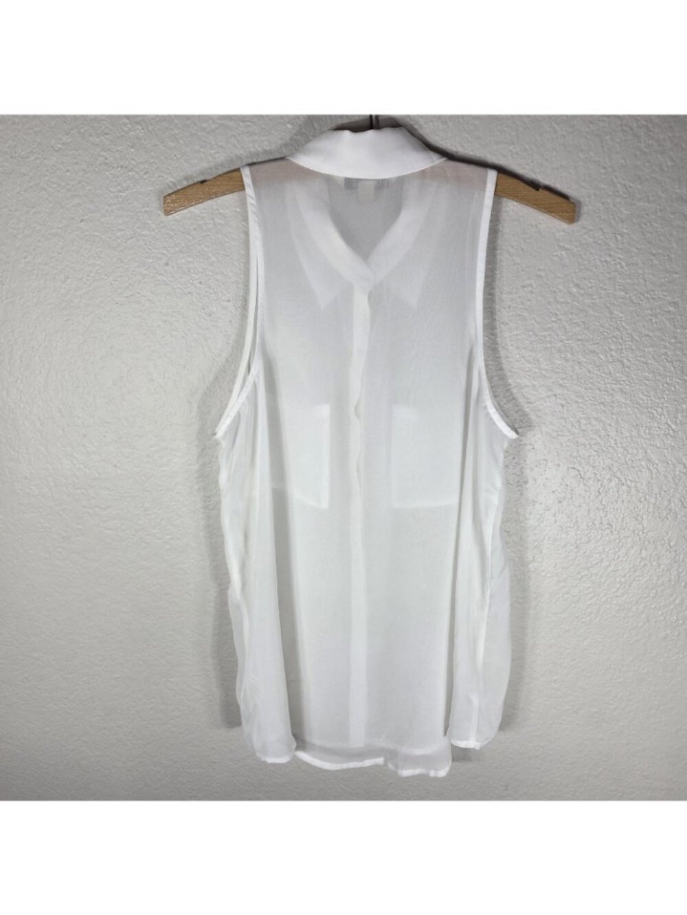 Decree White Sleeveless Sheer Button Front Top Womens Size M Collared Pockets - Picture 2 of 10